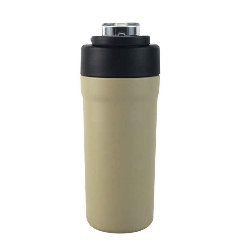 680ml PP塑料吸管防摔密封弹跳盖运动水壶