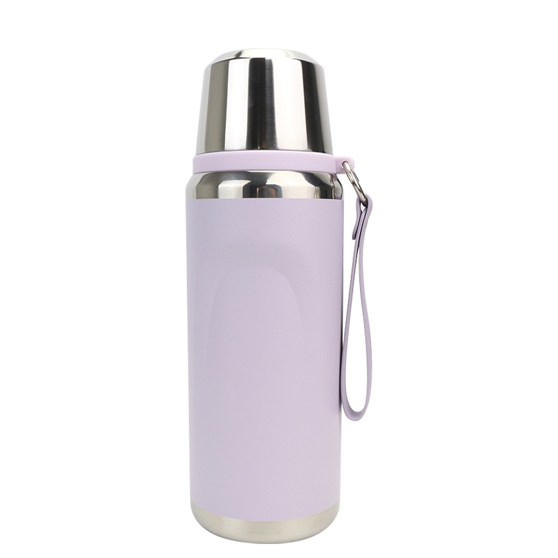600ml 大容量按压式硅胶背环户外保温运动水壶